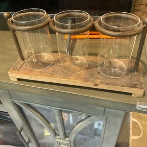 3 glass vases